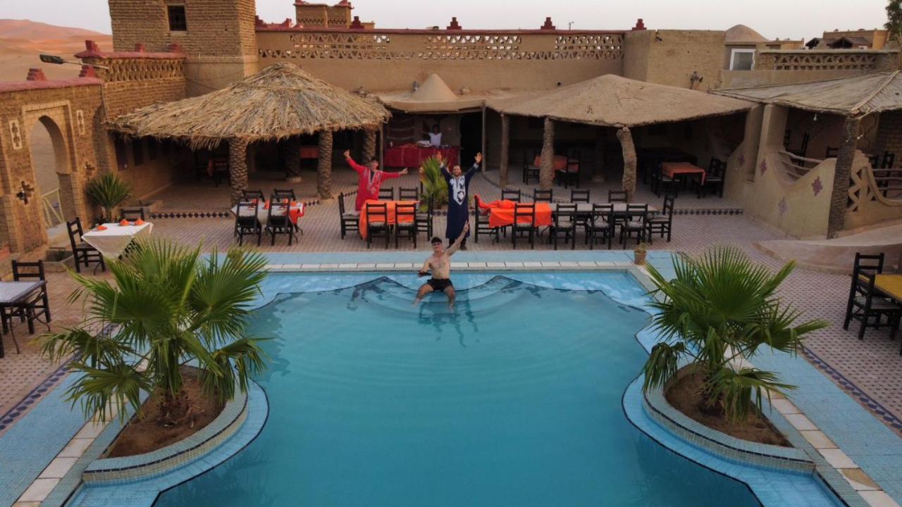 Hotel Cafe Du Sud เมอร์ซูกา ภายนอก รูปภาพ