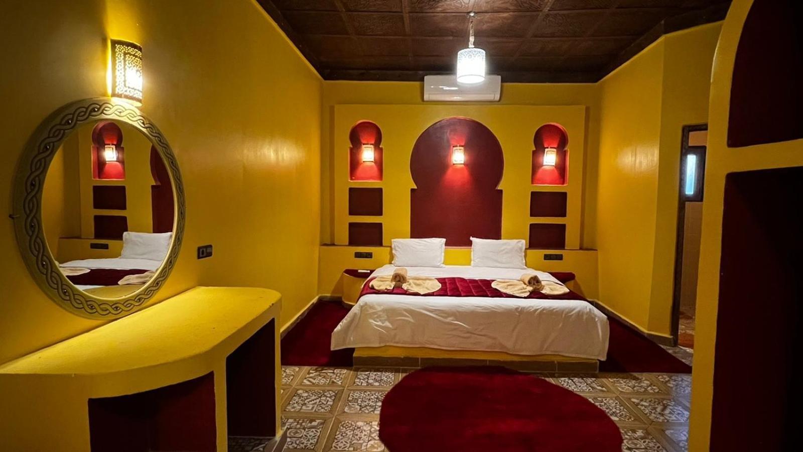 Hotel Cafe Du Sud เมอร์ซูกา ภายนอก รูปภาพ
