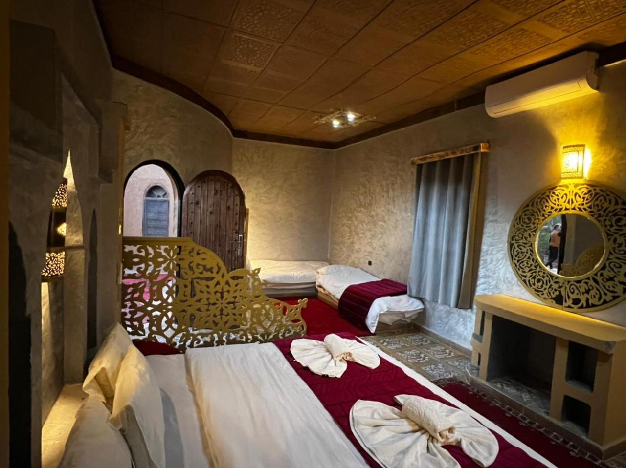 Hotel Cafe Du Sud เมอร์ซูกา ภายนอก รูปภาพ