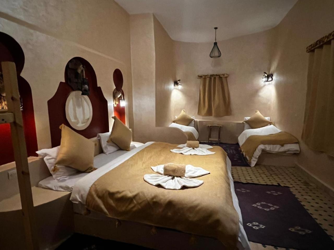 Hotel Cafe Du Sud เมอร์ซูกา ภายนอก รูปภาพ