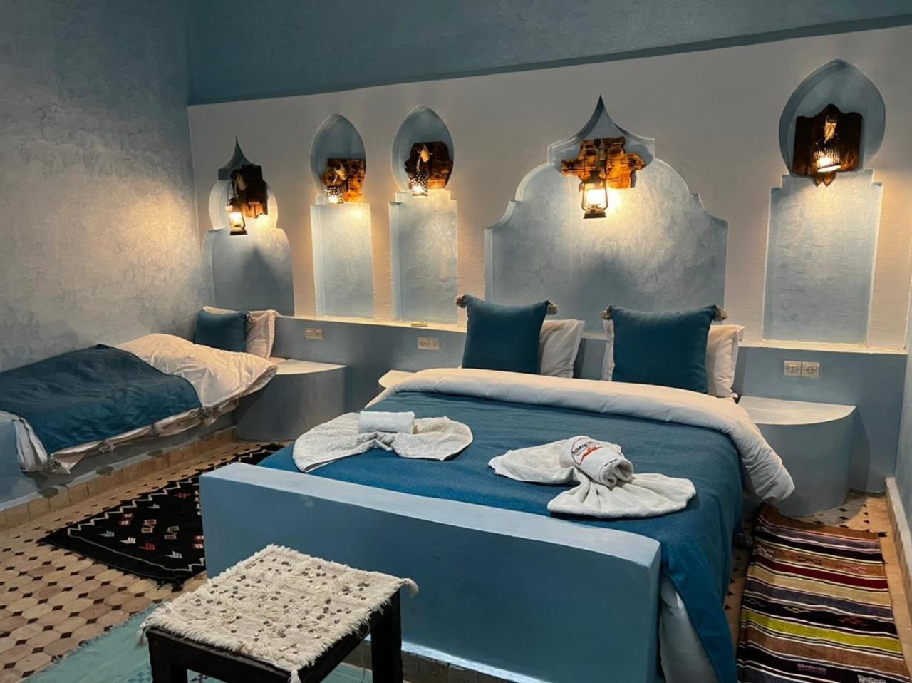 Hotel Cafe Du Sud เมอร์ซูกา ภายนอก รูปภาพ