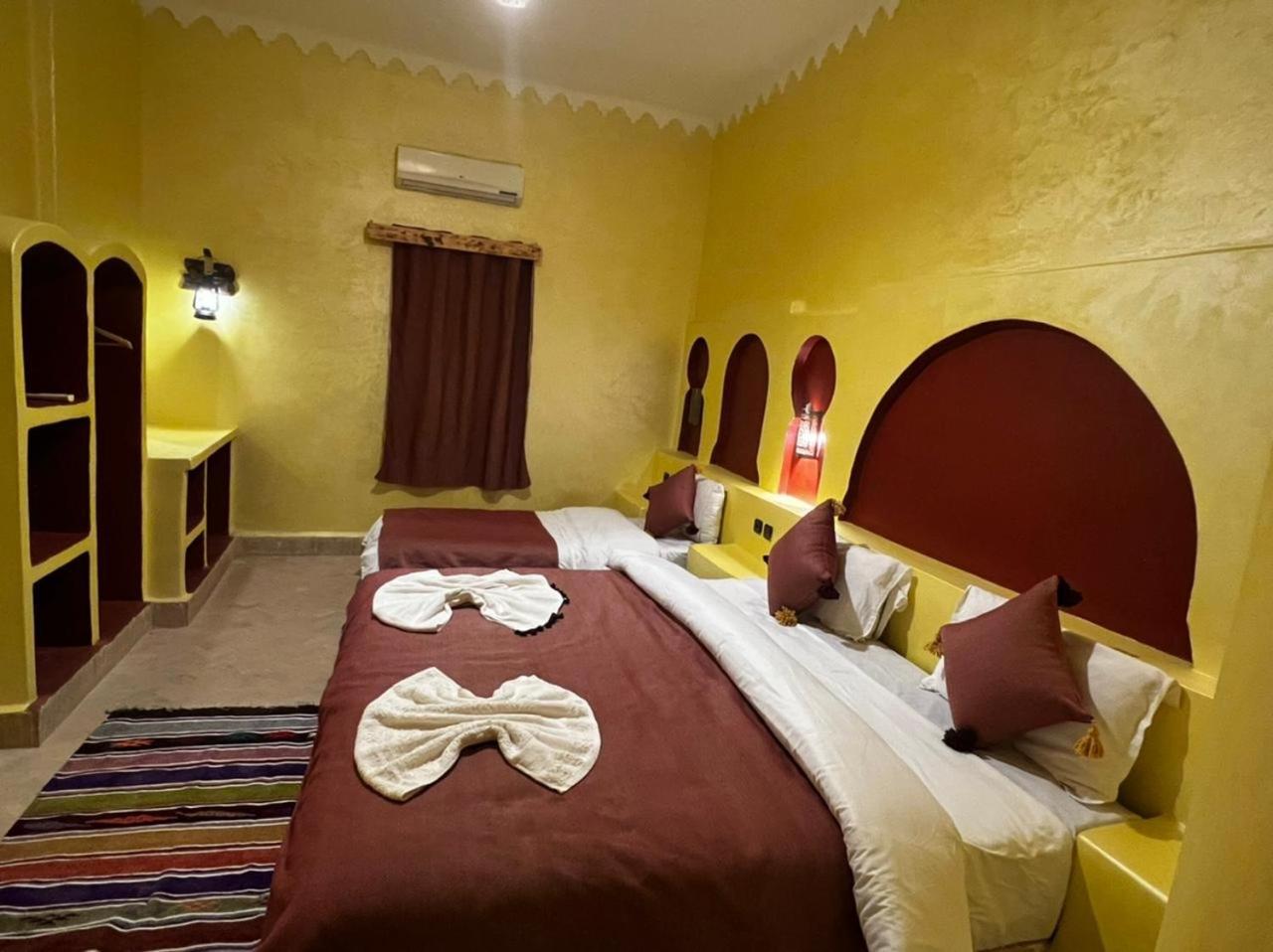 Hotel Cafe Du Sud เมอร์ซูกา ภายนอก รูปภาพ